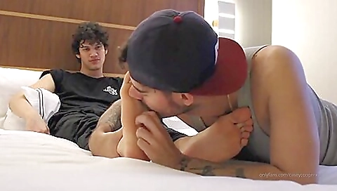 Teeny fucked on a first time with submit trueanal