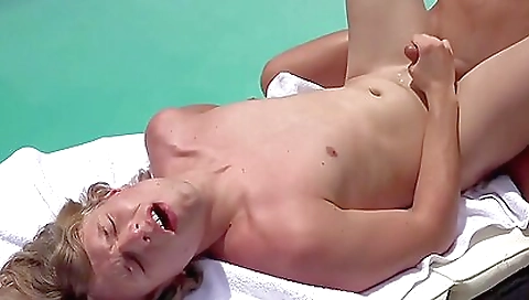 Married girl with a perfect ass