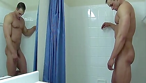 Maserv laughteren i fucked like a slut