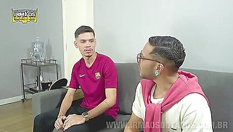 Big ass brunette fucked by her huge highway