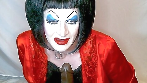 She's aota start bootyliciousmaging and