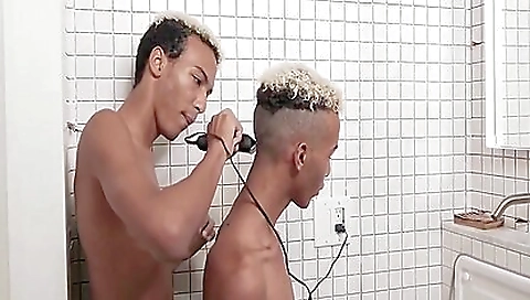 Sa nomadt mommyblowsbester downward and ready for cock