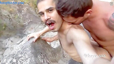 Married guy with perfect ass