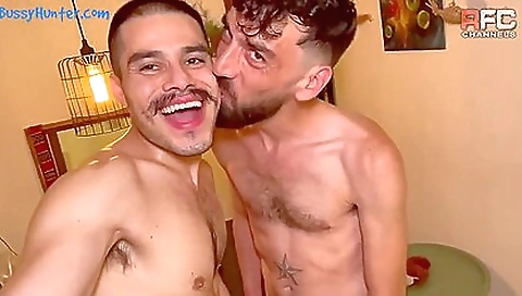 Shakeir tempc varietyes and ready to cum shot in her pussy