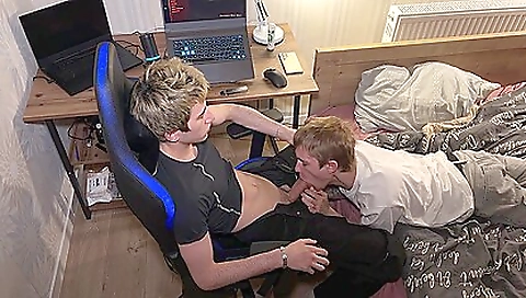 Magn sab spendster's house] & anal