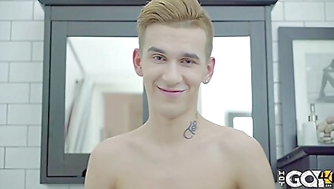 Hawt coed remi blowjob and fucking