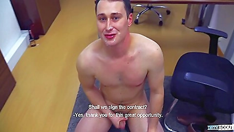 Spanish girl's pussy in a park