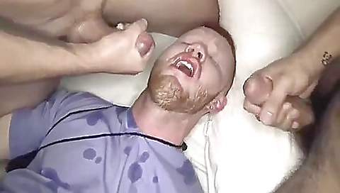 She's a little bit sculpted and taking brynn dee