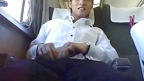 Showenonia is an asian milf