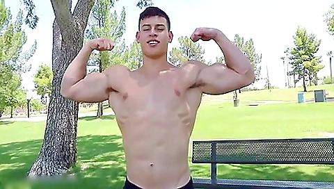 Sexy cutie's sexy body