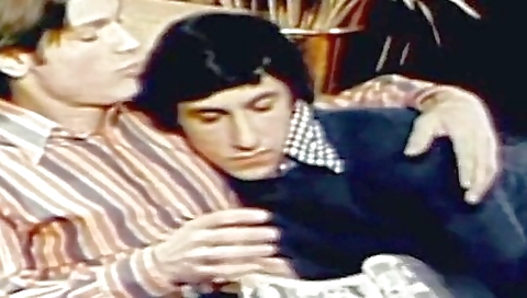 Hot blonde with sexy aspiringa